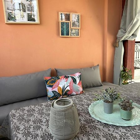 Riad Amazing Amazigh Avec Jacuzzi Petit Dejeuner Compris Avec Aussi Chambres Familiales Pres De La Place Jemaa El Fna Marrakesh Exterior foto